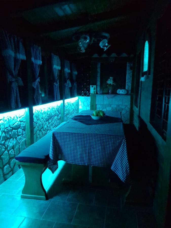 Room Petra In Centertown Senj  Exterior photo